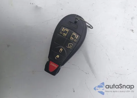 2013 Chrysler Town & Country Touring from USA, damaged, VIN 2C4RC1BG8DR697167